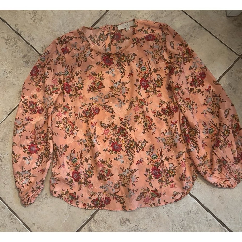 LOFT Women's Pink Floral Print Blouse size medium